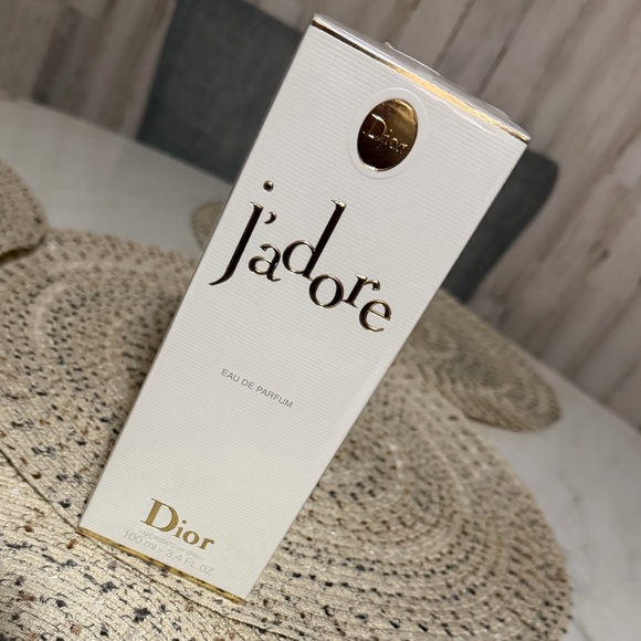 J'adore Eau de Parfum - Picture 6 of 9